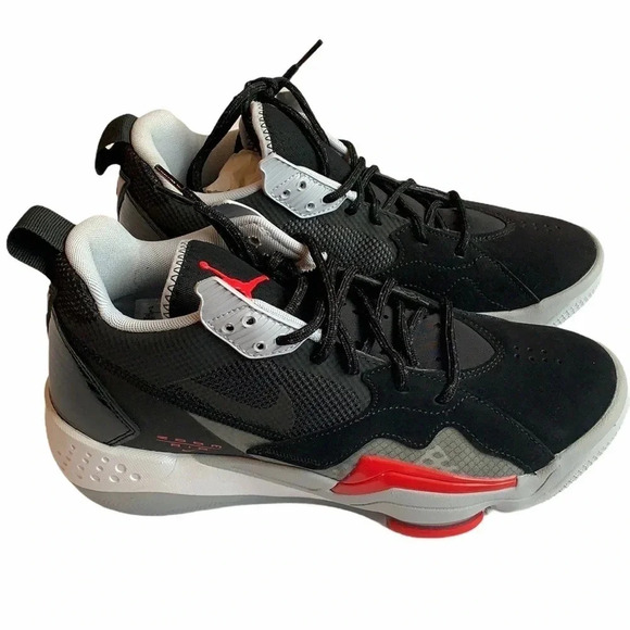 Jordan Zoom '92 Black Cement Women’s 10 Men’s 8 New - Picture 2 of 9